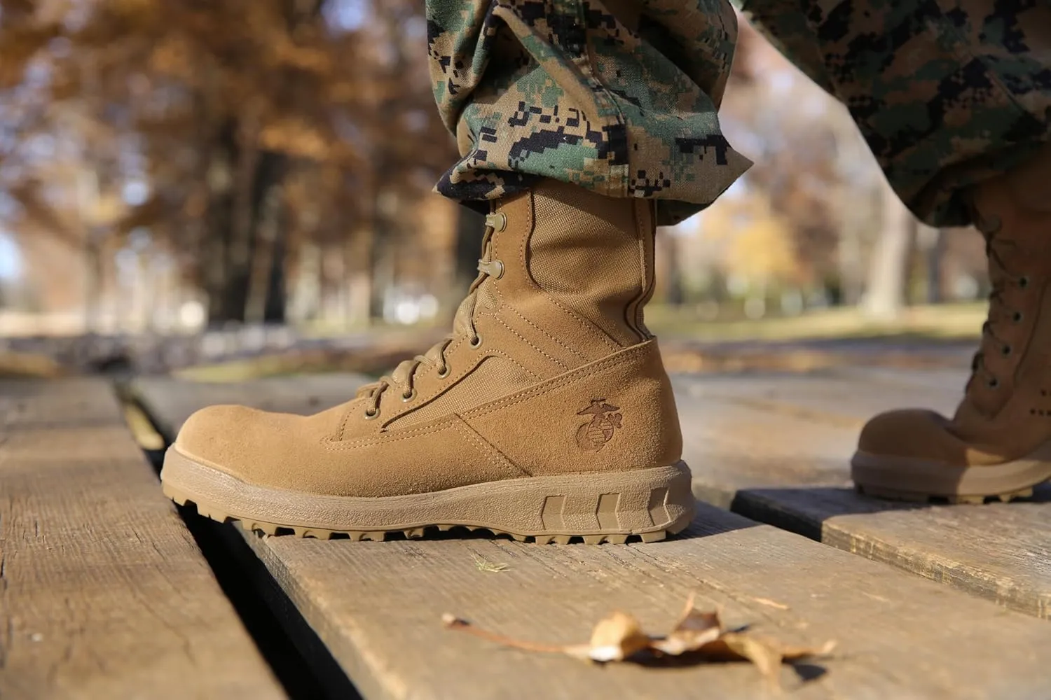 B Belleville Arm Your Feet 510 MEF 8 Inch Ultralight Marine Corps Combat Boots for Men (EGA) - Certified USMC Coyote Brown Leather with High Traction Vibram Outsole, Berry Compliant