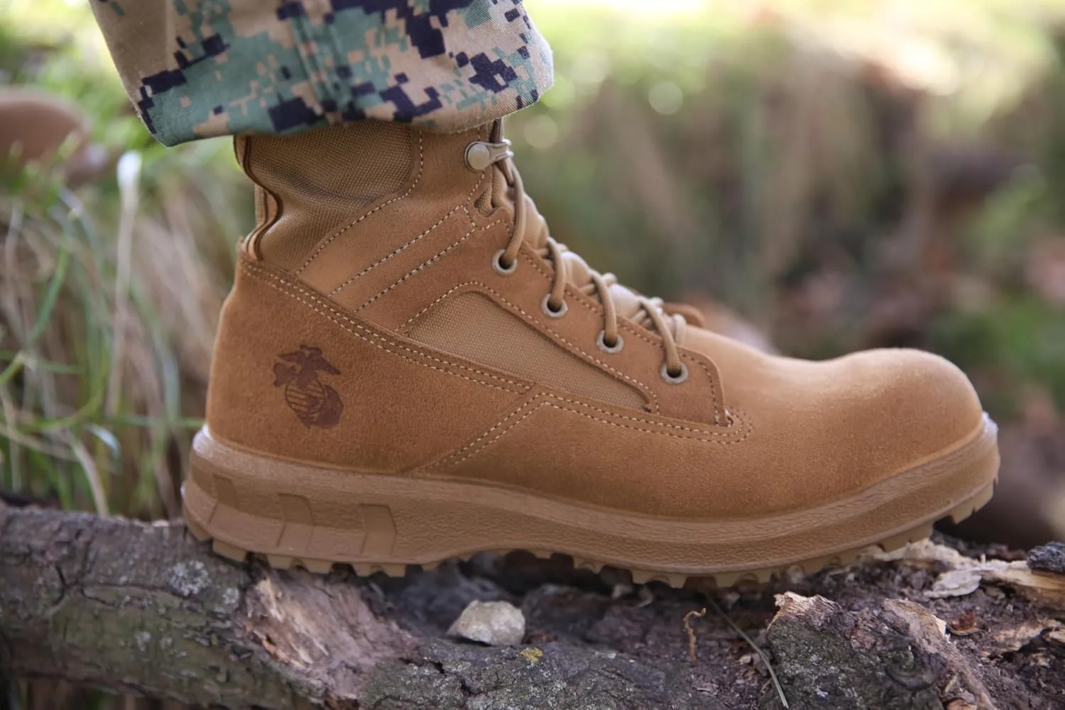 B Belleville Arm Your Feet 510 MEF 8 Inch Ultralight Marine Corps Combat Boots for Men (EGA) - Certified USMC Coyote Brown Leather with High Traction Vibram Outsole, Berry Compliant