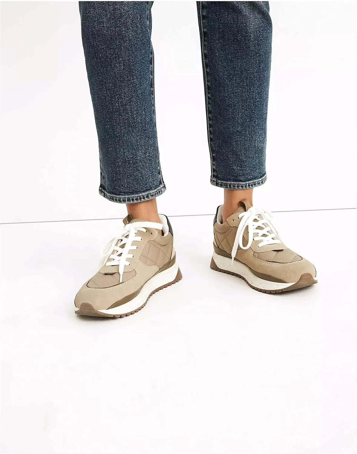 Coutgo Womens Lace Up Platform Sneakers Trendy Athletic Tennis Faux Leather Suede Neutral Comfortable Walking Shoes