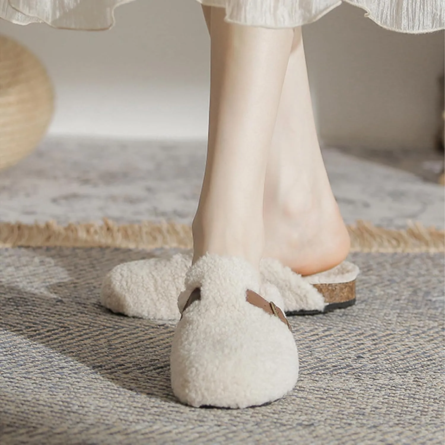 CT-Tebrun Women Shearling Slipper，Buckled Sherpa-effect Loafers With Round Toe Clog Soft Fuzzy Slip On Mules Women's Slippers