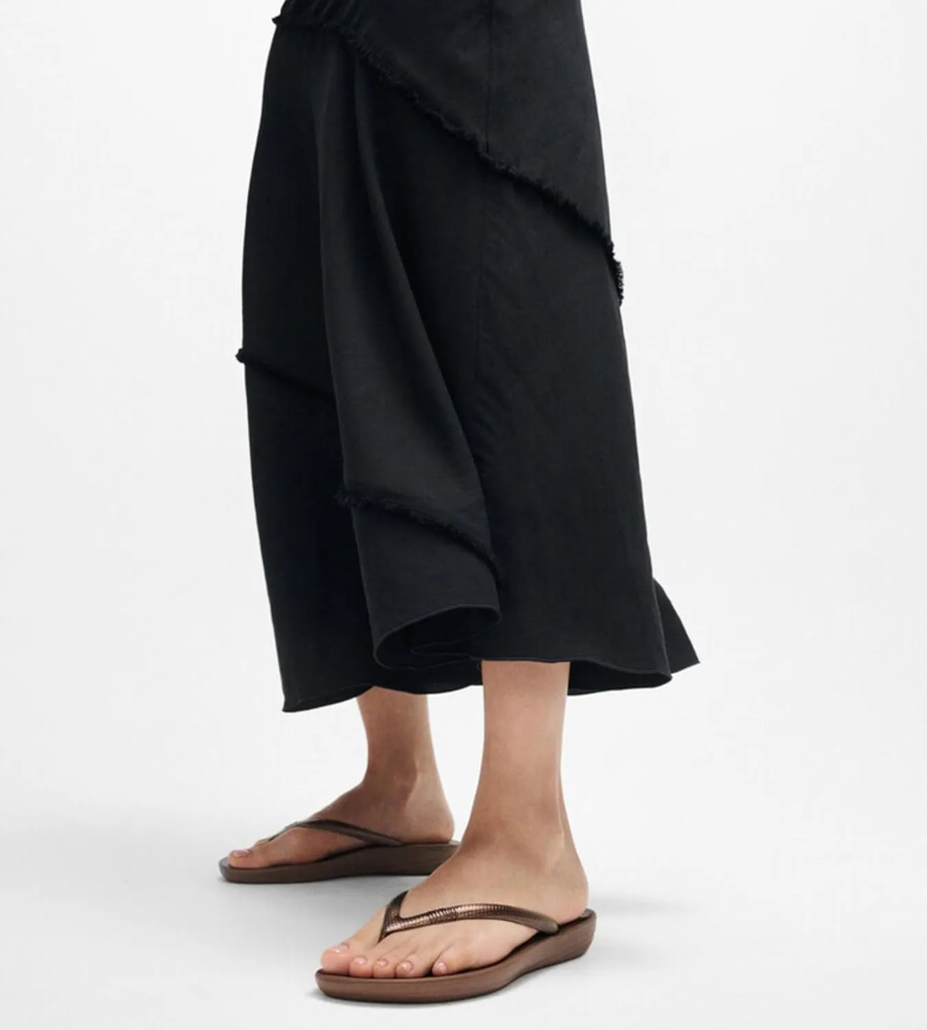 FitFlop iQushion Ergonomic Flip-Flops