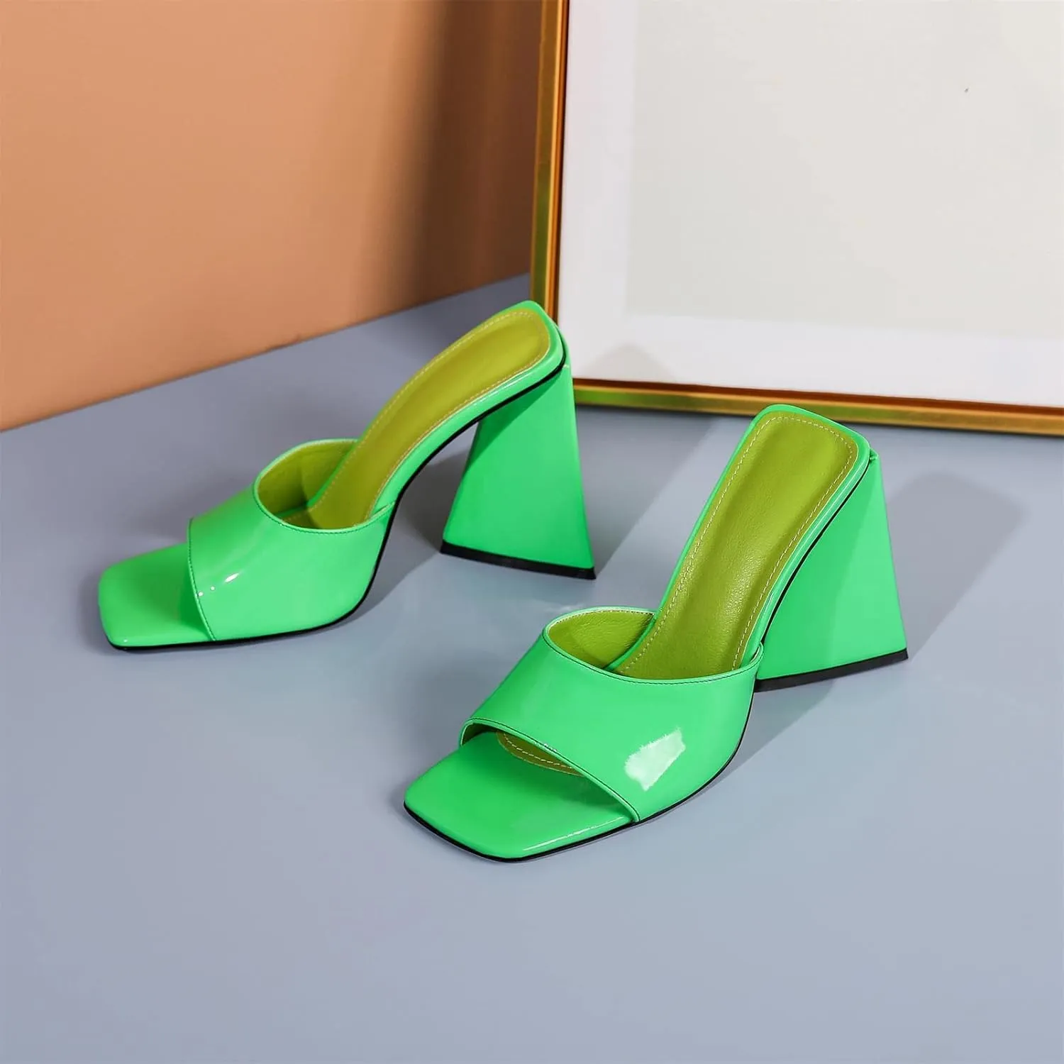 keleimusi Women's Trendy Square Toe Block Heel Dress Mules with Wide Strap