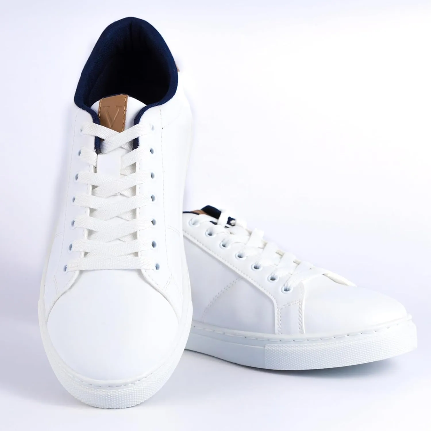 Men's Fashion Everyday Sneakers with Comfortable Memory Foam Insoles - Stylish & Durable White Sneakers for Men, Ideal for Casual Wear - Men's White/Black Shoes