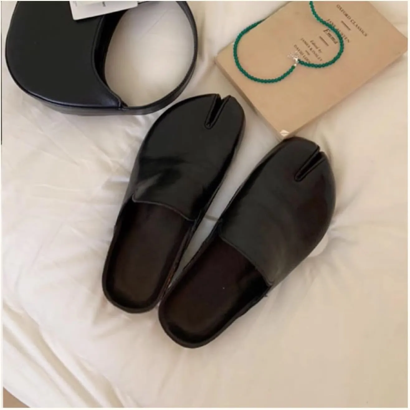 Tabi Mules Split Toe Leather Women Potato Shoes Chunky Platform Slip On Slides Non Slip Breathable Loafers Y2K Kawaii Fashion Elegant Dressy Streetwear Spring Summer Fall Outdoors Back to School
