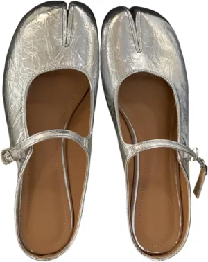 Tabi Shoes Mary Jane Mules Flats for Women Split Toe Wide Width Strips Slip-On Slides Convenient Breathable Comfortable Casual Round Toe Retro Y2K Slippers Spring Summer Fall Back to School