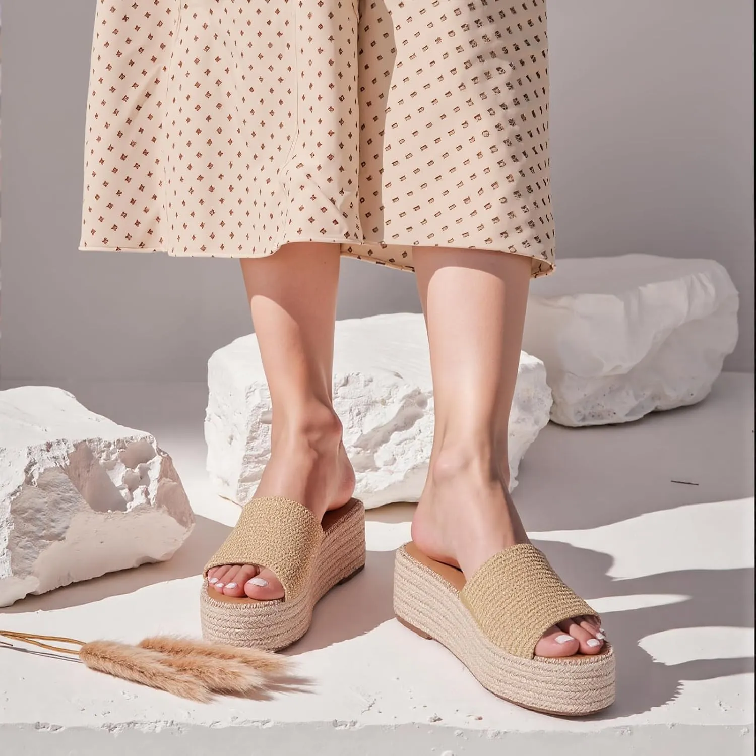 VOMIRA Platform Sandals Women Espadrille Wedge Sandals for Women Open Toe Slip On Flatform Rafiia Slide Sandals Summer Beach Sandals Bohemia Dressy Sandals