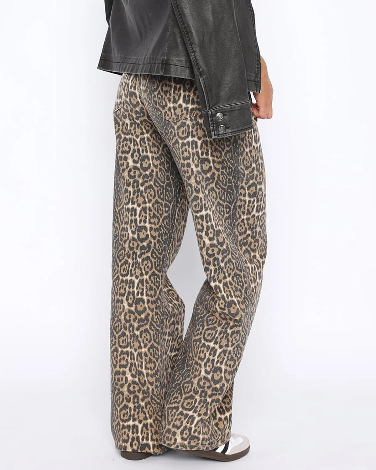 Women's Black Low Rise Baggy Jeans