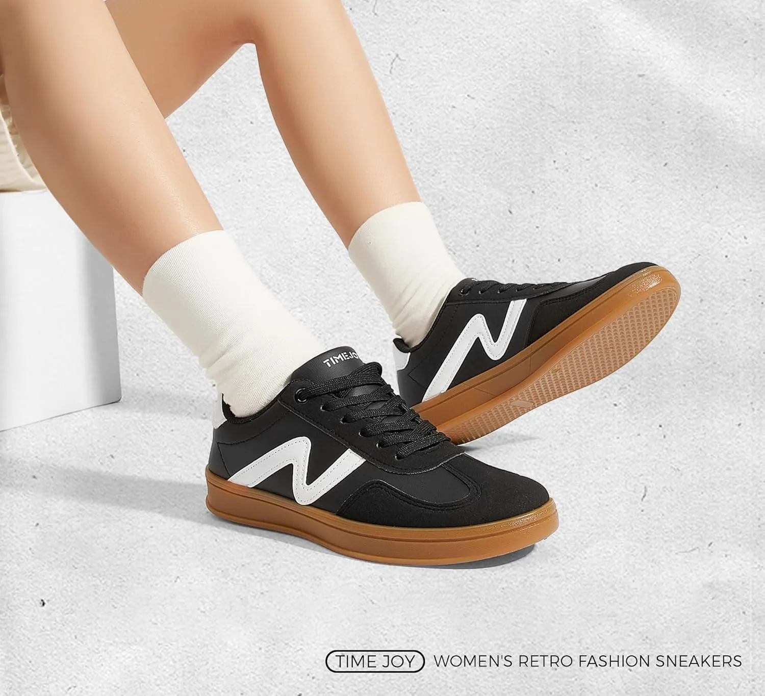 Women's Classic Retro Fashion Sneakers with Gum Sole Trendy Low Top Casual Shoes for Daily Wear, Walking & Outfits