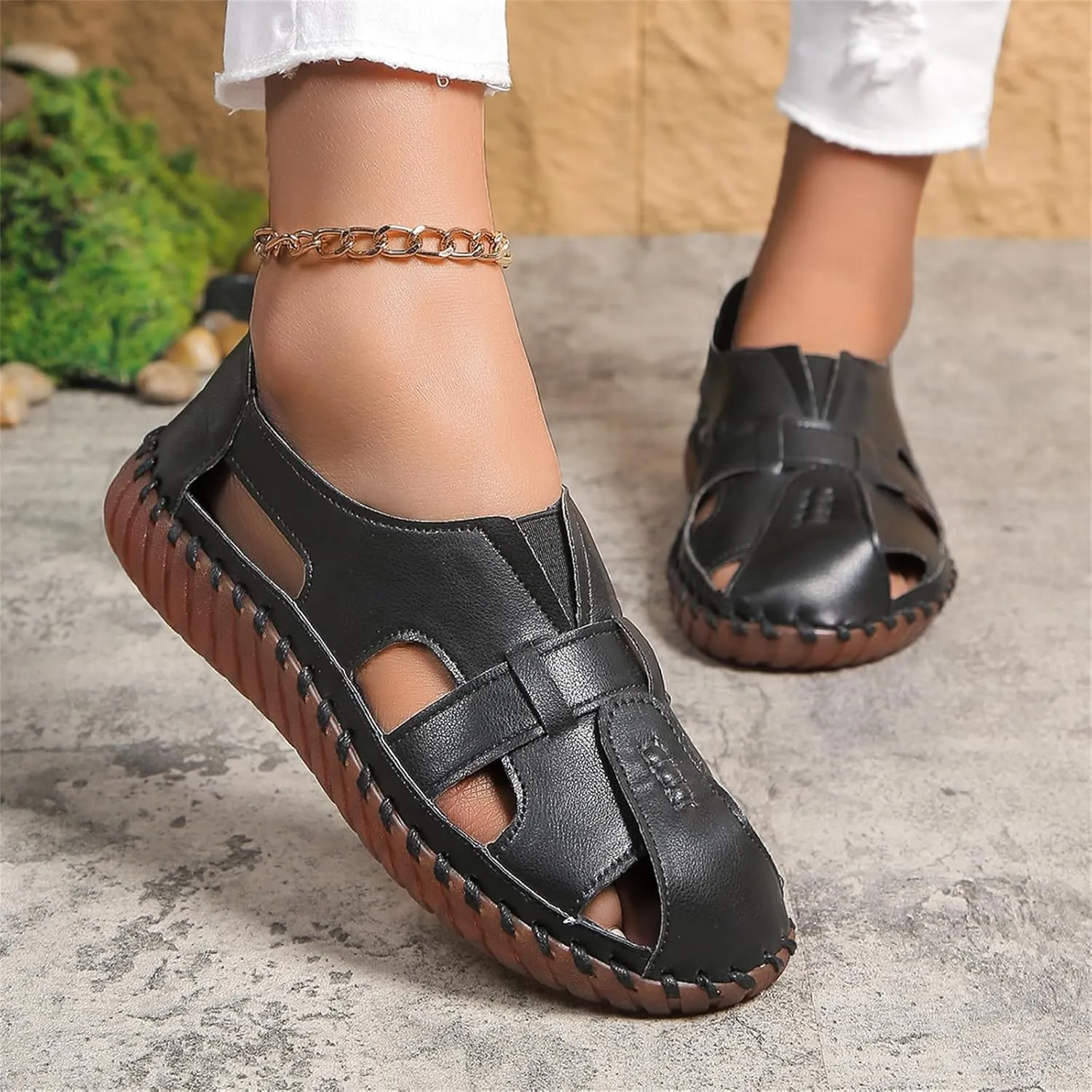 Womens Comfortable Flat Sandals Closed Toe Leather Cutout Hook and Loop Soft Sole Slip On Loafers Fashion Hand Stitched Beach Walking Sandal Casual Summer Outdoor