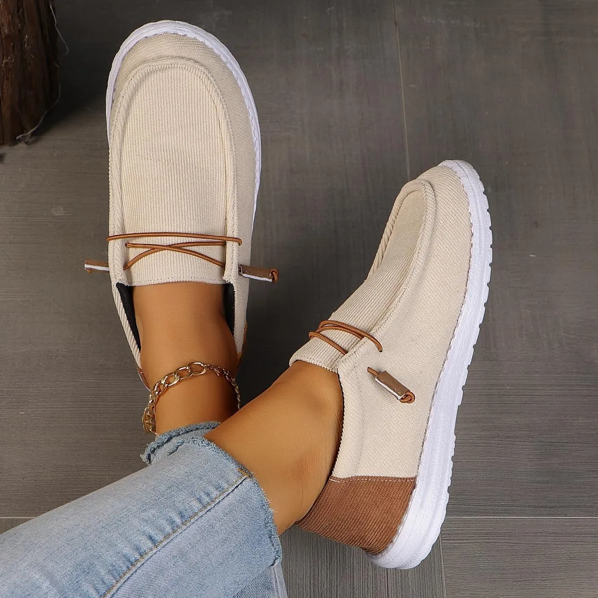 Womens Lace-Up Canvas Lightweight Boat Shoes Casual Comfortable Slip on Knit Loafers Outdoor Walking Low Top Wide Deck Shoes