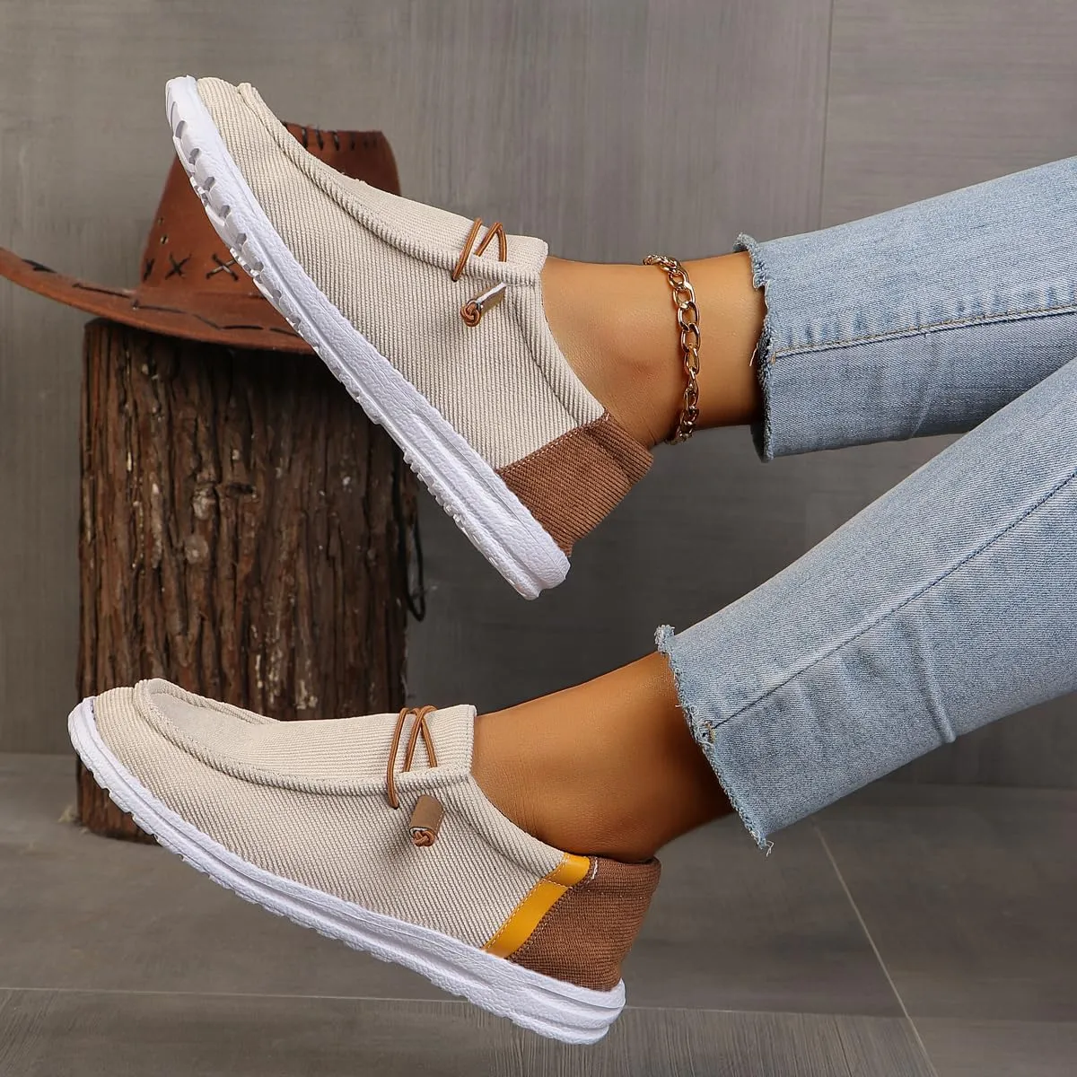Womens Lace-Up Canvas Lightweight Boat Shoes Casual Comfortable Slip on Knit Loafers Outdoor Walking Low Top Wide Deck Shoes