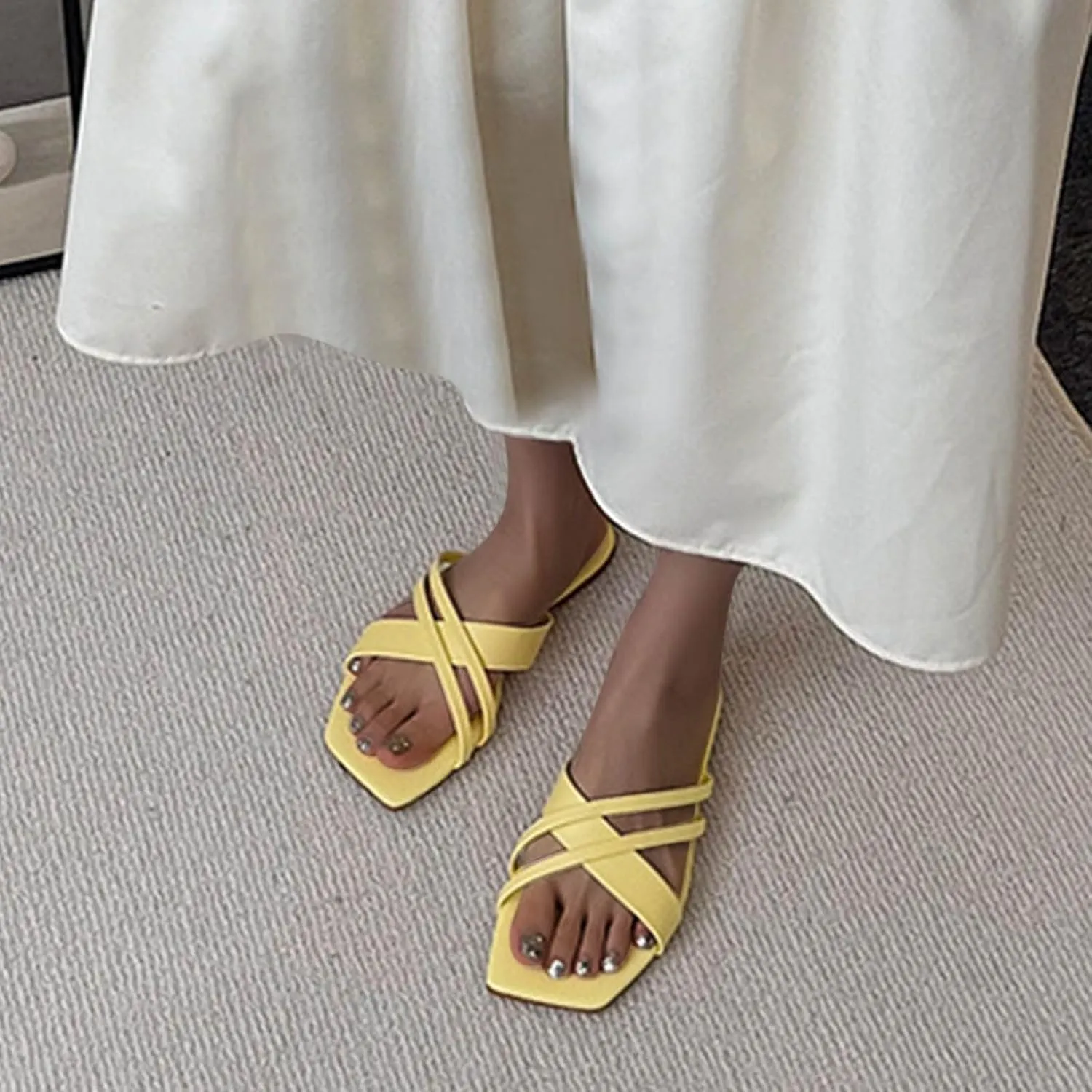 Women's Solid Rubber Sole Sandal Spaghetti Strap Square Neck Slipper Slip on Flat Slide Trendy Business Slippers